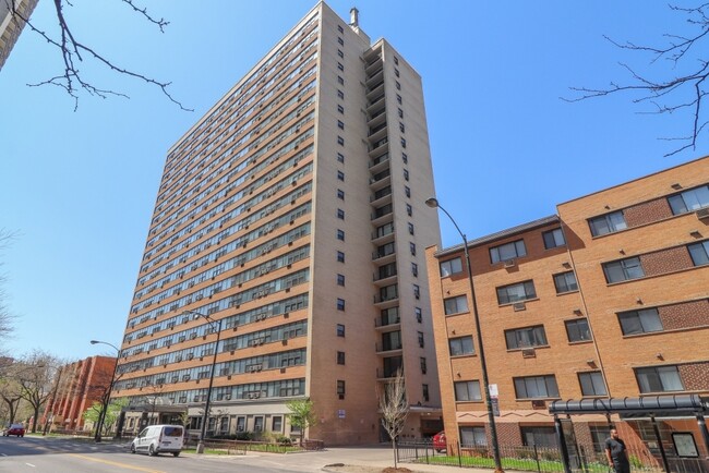 Foto del edificio - 6030 N Sheridan Rd