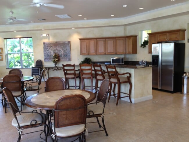 Building Photo - 610 Riviera Dunes Way