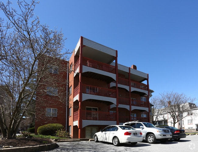 Building - 1315 Delaware Avenue