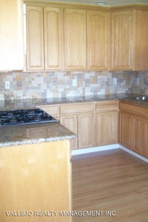 Building Photo - 3 br, 2 bath House - 205 Haven Court