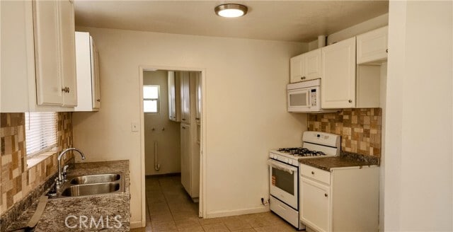 Building Photo - 7064 Tamarisk Ave