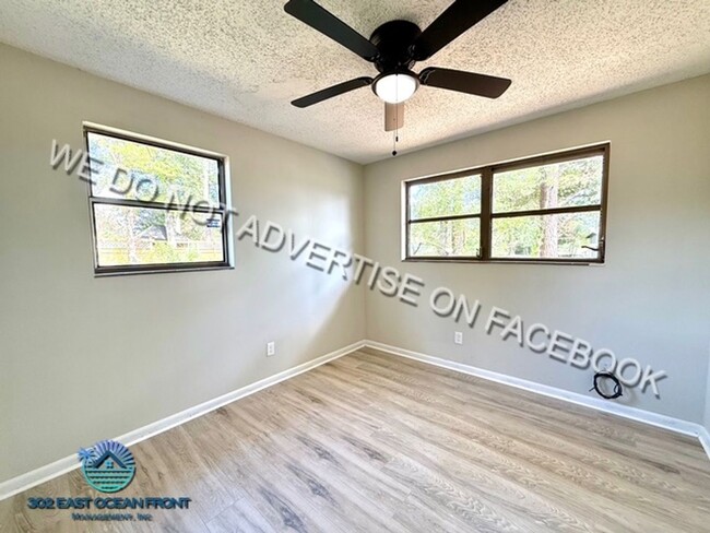 Building Photo - $200 OFF FIRST MONTH RENT - Beautiful 3 Be...