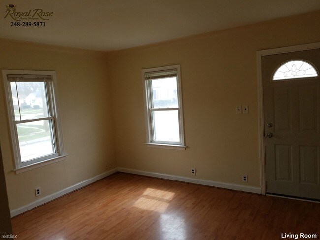Building Photo - 5 br, 1 bath House - 13995 Hendricks Ave