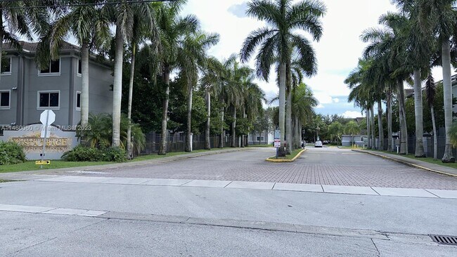 Foto del edificio - 15460 SW 284th St