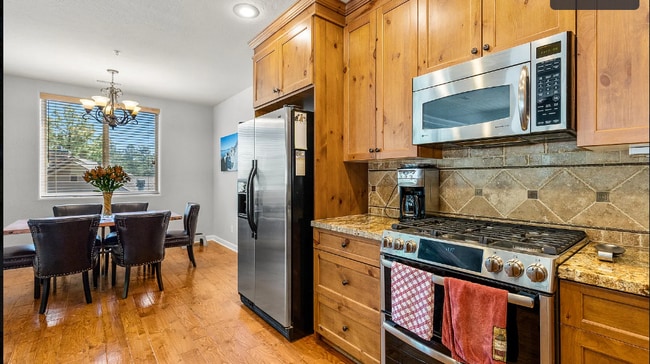 Kitchen view - 4864 W Quick Draw
