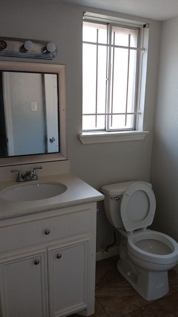 Foto del edificio - 6311 Hidden Arbor Ln