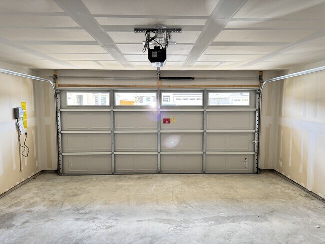 Foto del edificio - 14904 Found Admiral Ln