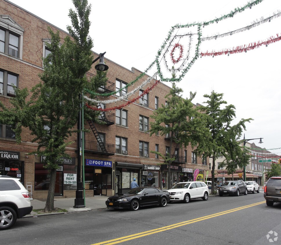 Street View - Savina Court