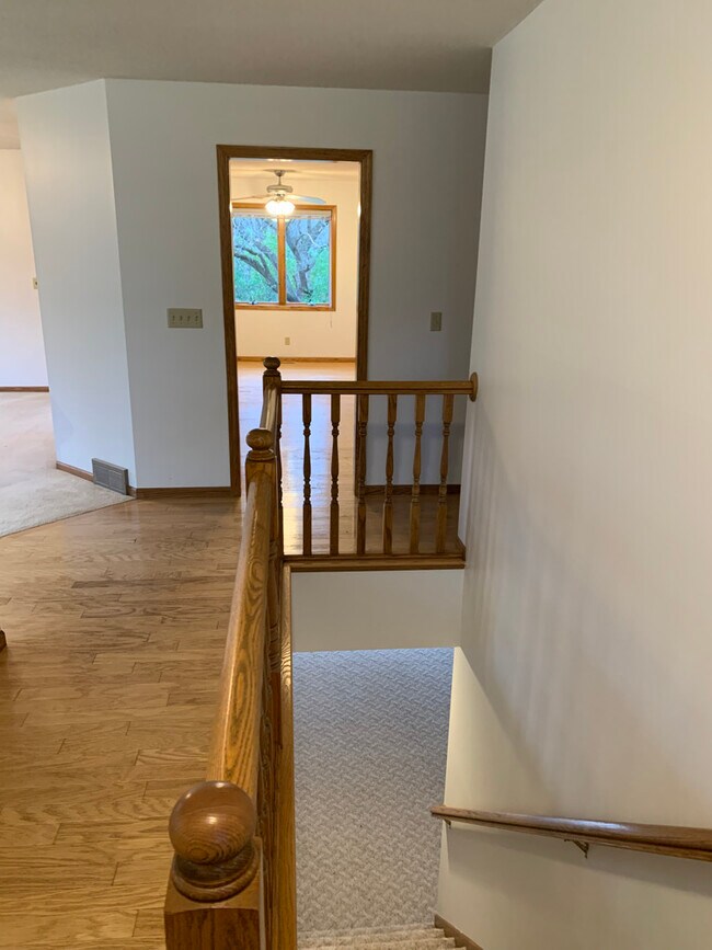 Foto del edificio - 13460 Riverview Dr NW
