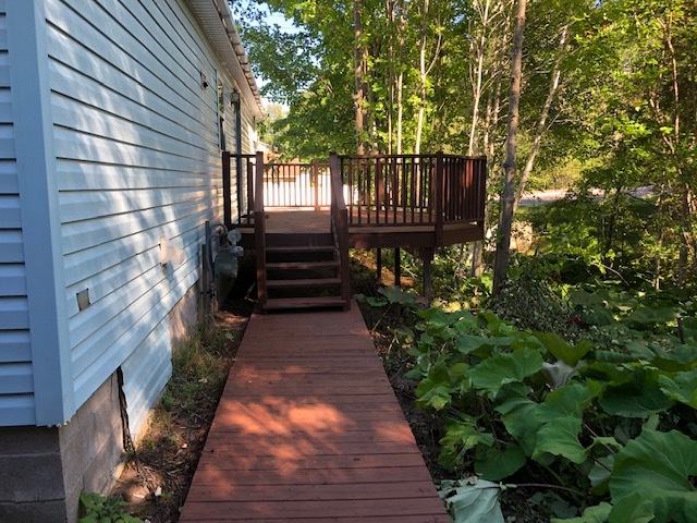 Back Deck - 2303 Center St