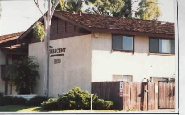 Building Photo - Monarch Pointe Apartments