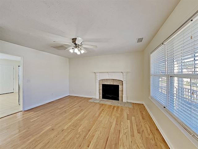 Building Photo - 4072 Pineorchard Place