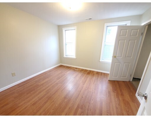 Foto del edificio - 20 Brook St