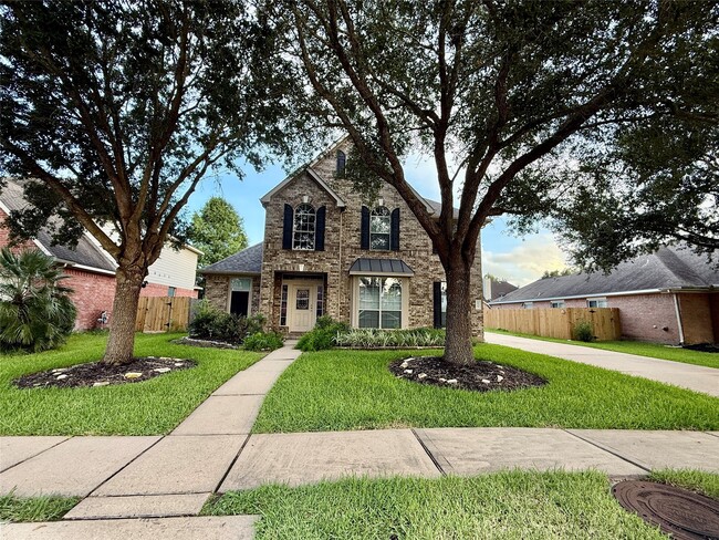 Building Photo - 10204 Dawn Brook Dr
