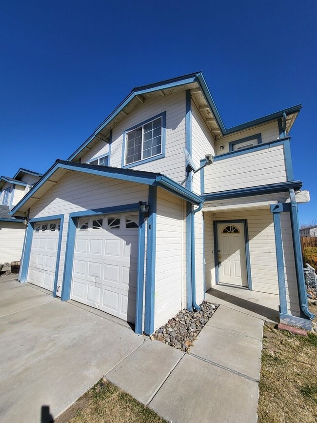 Building Photo - 407 Valley Cir