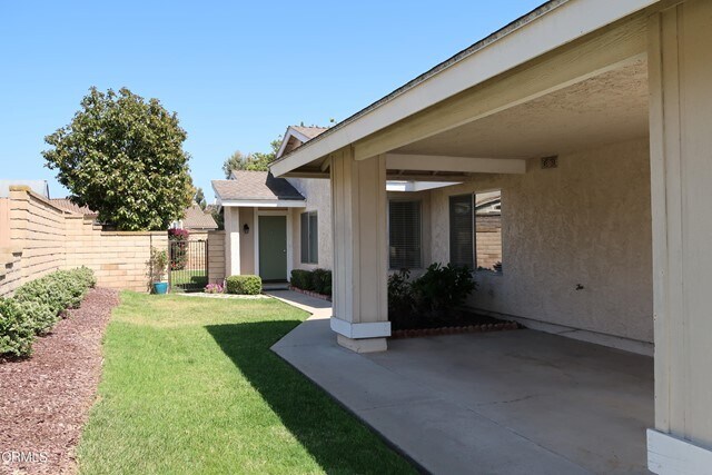 Building Photo - 868 Creekside Cir
