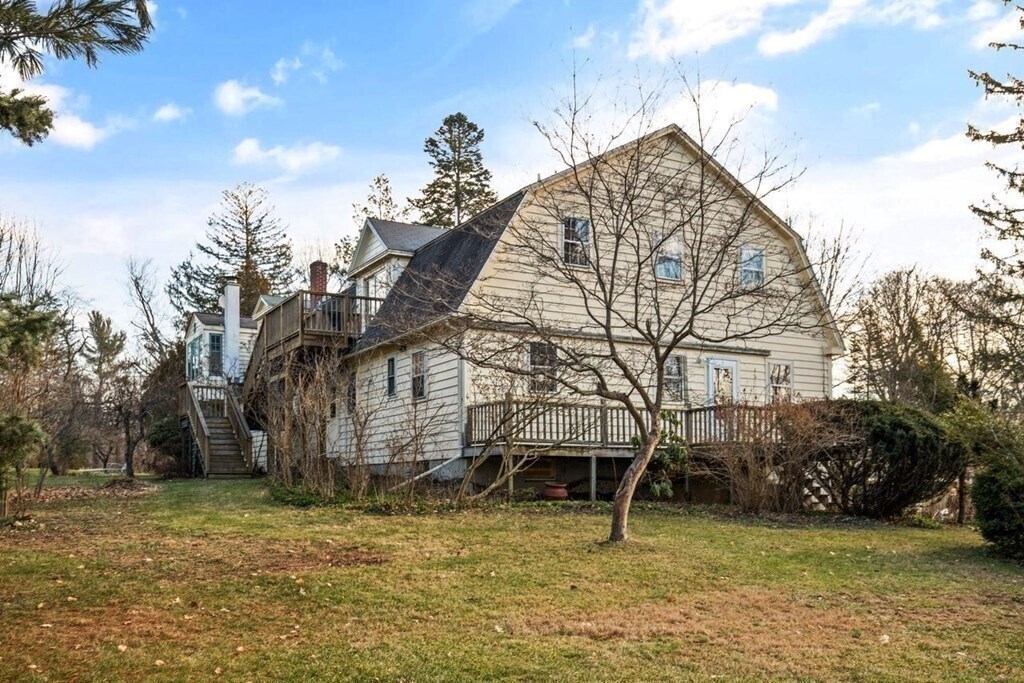 68 Common St Unit A, Groton, MA 01450 Condo for Rent in Groton, MA