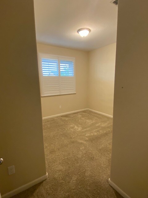 Bedroom 1 - 506 Glendon Ct