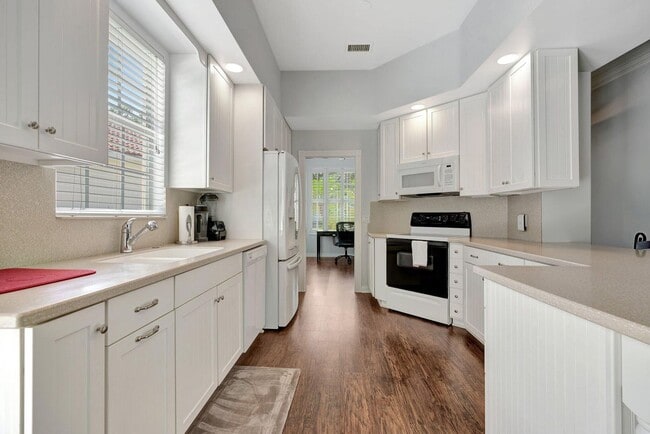 Foto del edificio - 150 Lost Bridge Dr