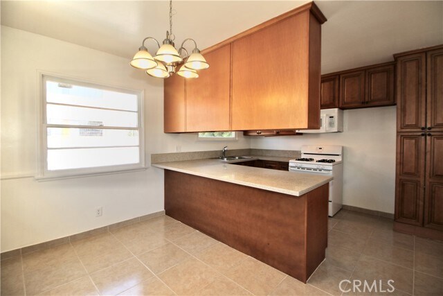 Foto del edificio - 4706 Vantage Ave