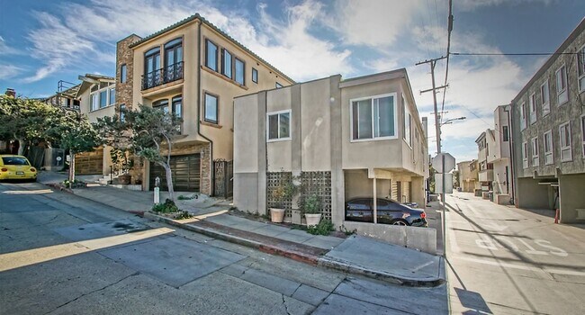 Building Photo - 122-124 34th Street