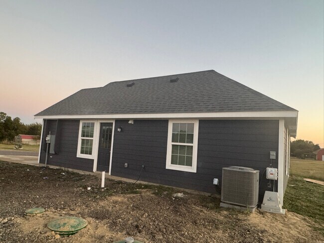 Foto del edificio - 6474 Rock Ridge Dr