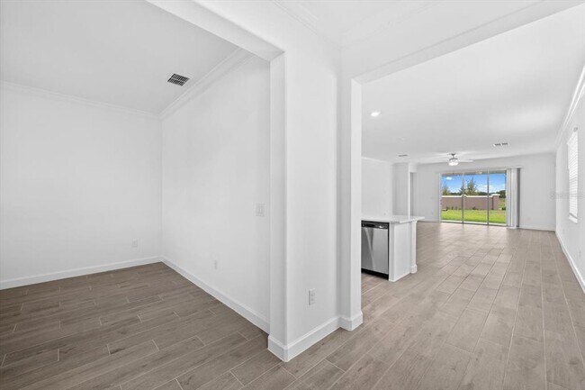 Foto del edificio - 17243 Star Banks St