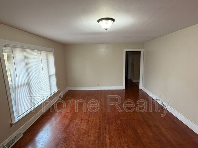 Foto del edificio - 6831 West Mount Drive