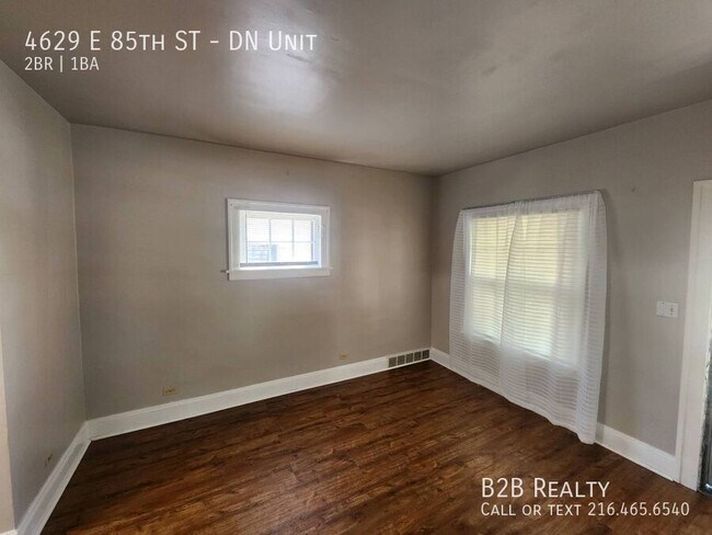 Foto del edificio - 4629 E 85th St
