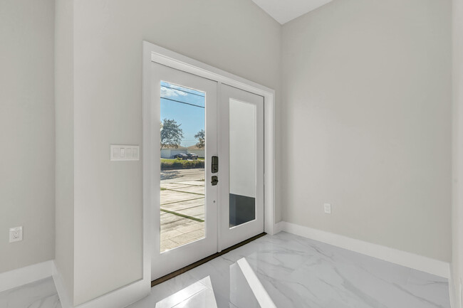 Foto del edificio - 169 SW Becker Rd