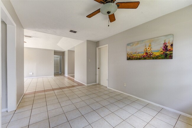 Building Photo - 9915 Towne Tower Ln