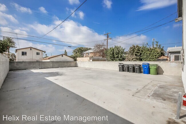 Building Photo - 3116 Casitas Ave