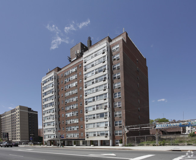 Building Photo - Park Towers East Apartments