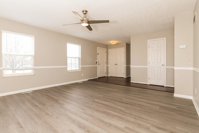 Foto del edificio - Stunning 3 Bedroom 2-Story Home in Hamilto...