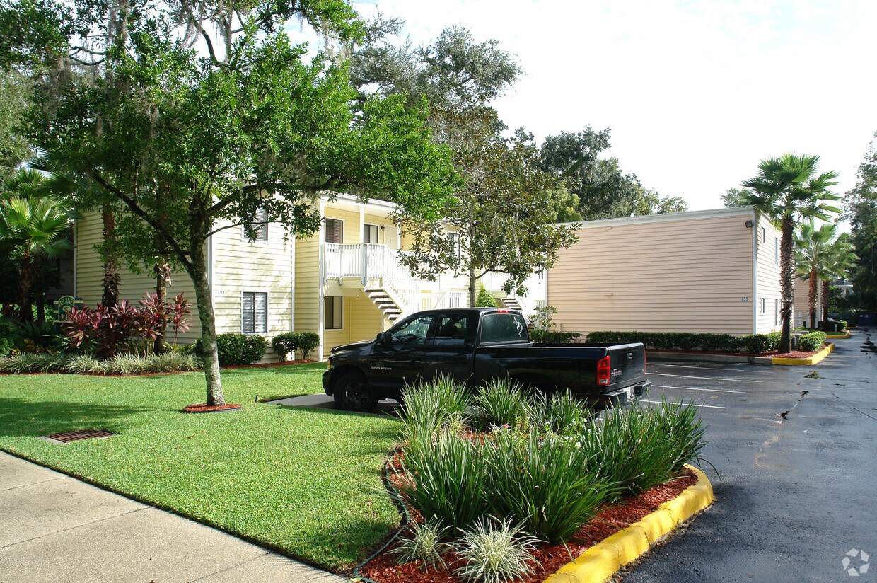 Primary Photo - Hideaway Delaney Apartments