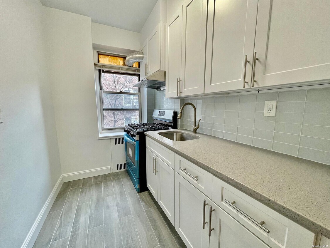 14307 Sanford Ave Unit 6J, Flushing, NY 11356 Room for Rent in