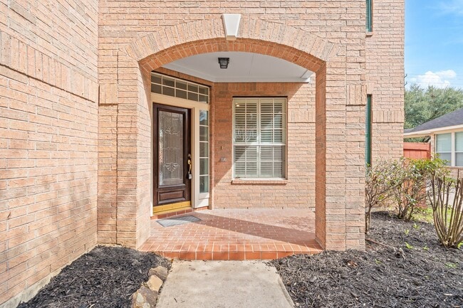 Building Photo - 6214 Laguna Del Rey Dr