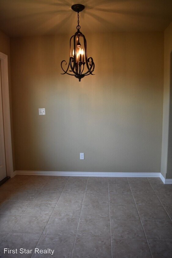 Foto del edificio - 3 br, 2 bath House - 740 Crawford Lane