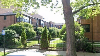 Building Photo - 7320 N Winchester Ave