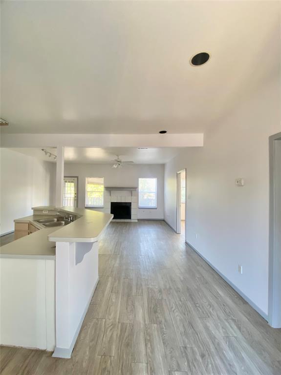 Foto del edificio - 903 Quartz Ct