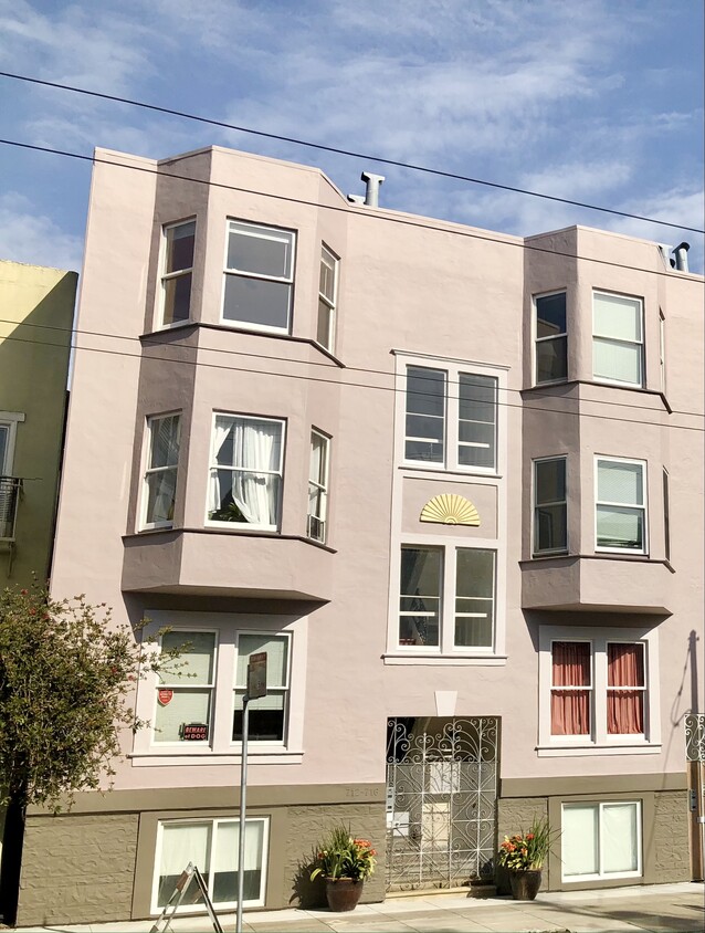 Primary Photo - 700 A Central Ave