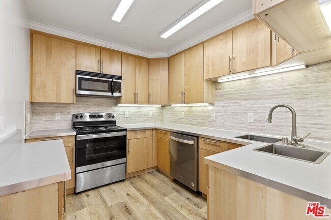 Foto del edificio - 1033 6th St