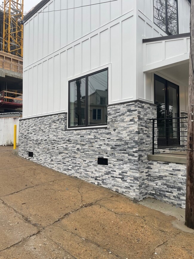 Photo - 4621 42nd St NW House