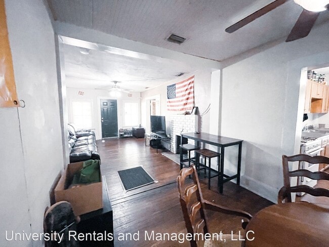 Building Photo - 3 br, 2 bath House - 510 NW 15th St