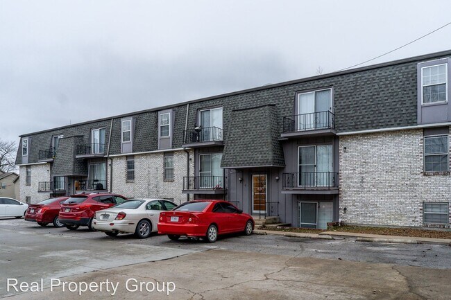 Building Photo - 3416 Balboa Ln