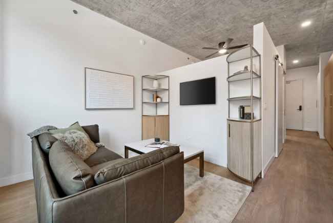 Photo - 225 W Huron St Apartment