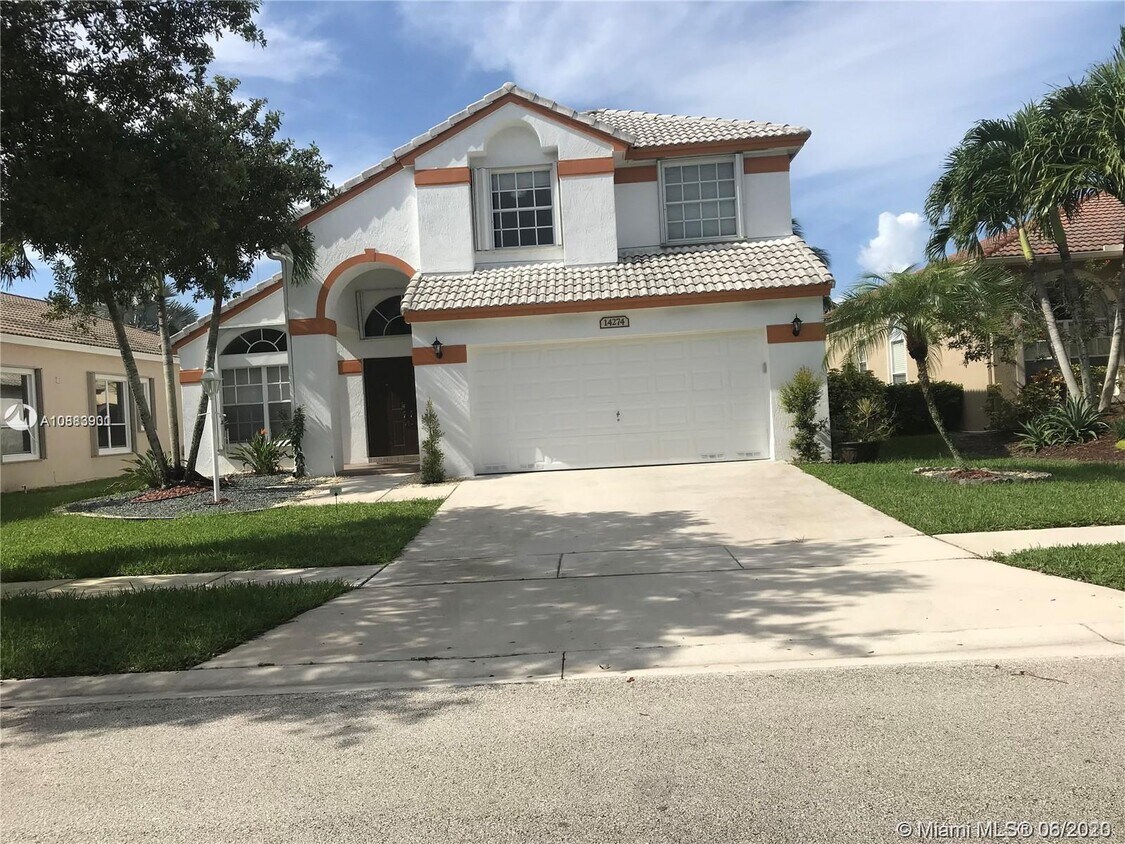 14274 NW 22nd St, Pembroke Pines, FL 33028 House Rental in Pembroke