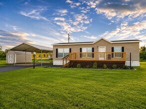 Building Photo - 209 Lewald Ln