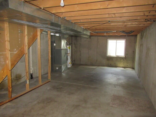 Building Photo - 2009 Lelaray St