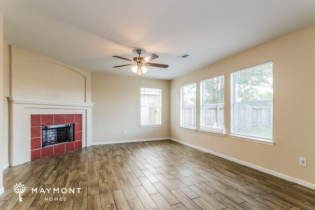 Building Photo - 503 Northvalley Dr